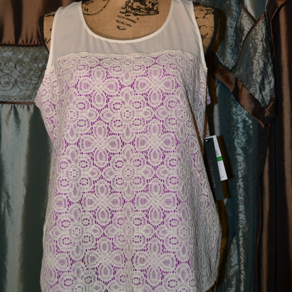 NWT Cynthia Steffe Sleeveless Blouse